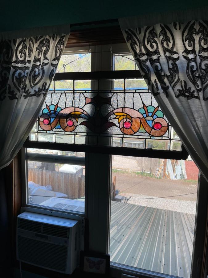 Downtown B&B With Jacuzzi Glenwood Springs Exterior photo